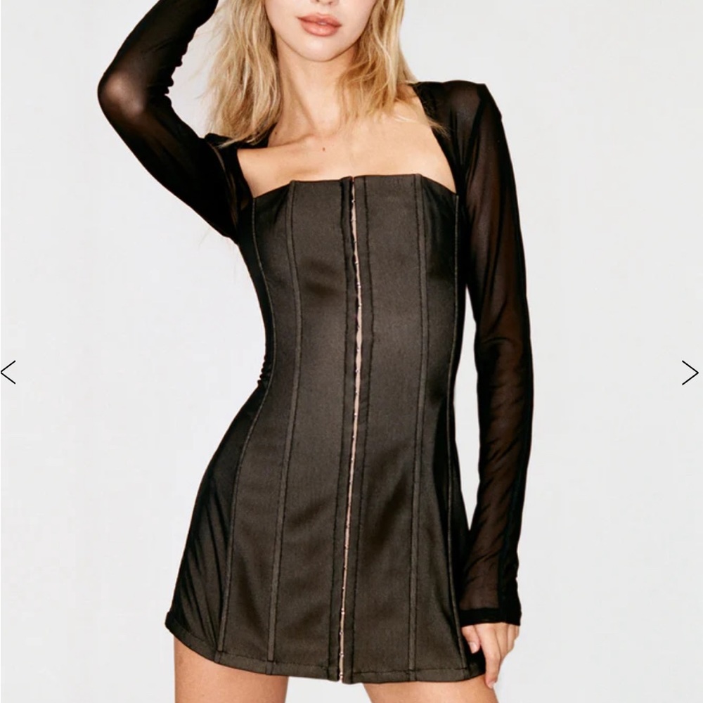 with jean al dress in black